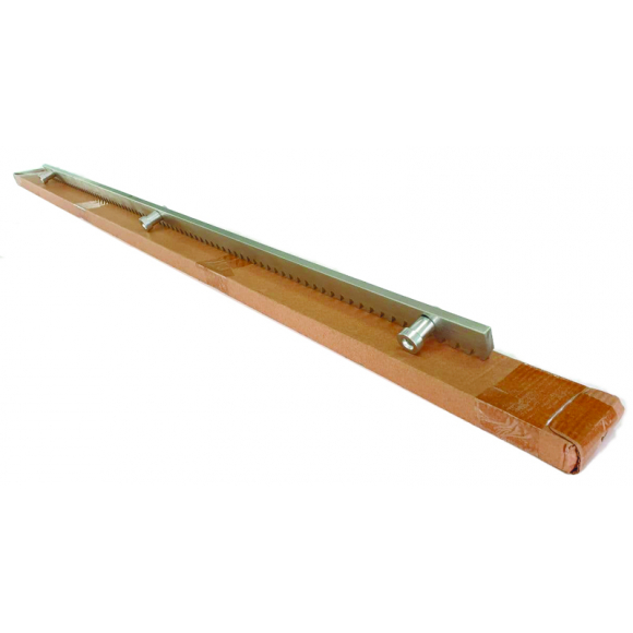 Упаковка стальной зубчатой рейки ФУРНИТЕХ 8 мм 4 шт.